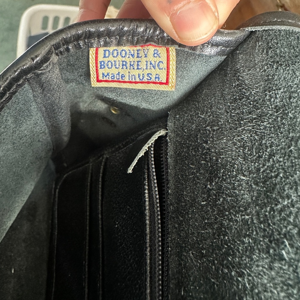 Vintage Dooney & Bourke Black Leather Bag - Picture 8 of 9